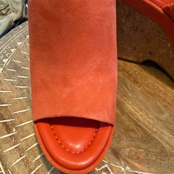Vince Camuto Danvy Reddish Orange Suede Wedge - Size 8 M - Picture 5 of 15